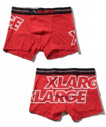 XLARGE(エクストララージ)/はみ出しロゴ/レッド