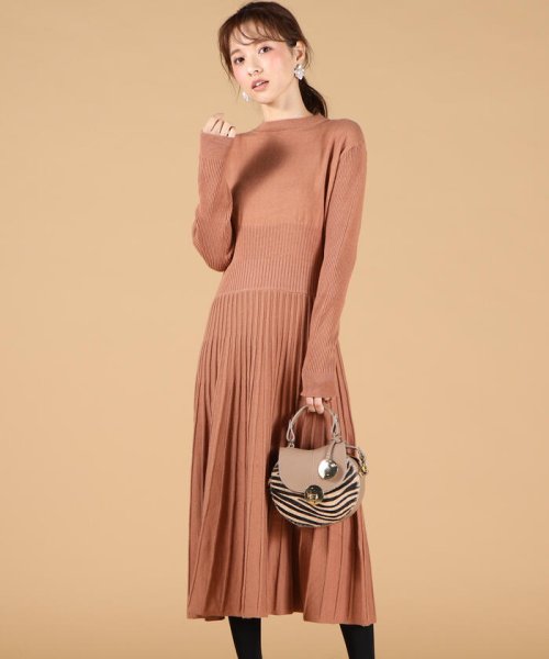 セール Web別注 ニットフレアワンピース クイーンズコート Queens Court Magaseek セール Web別注 ニットフレアワンピース クイーンズコート Queens Court Magaseek