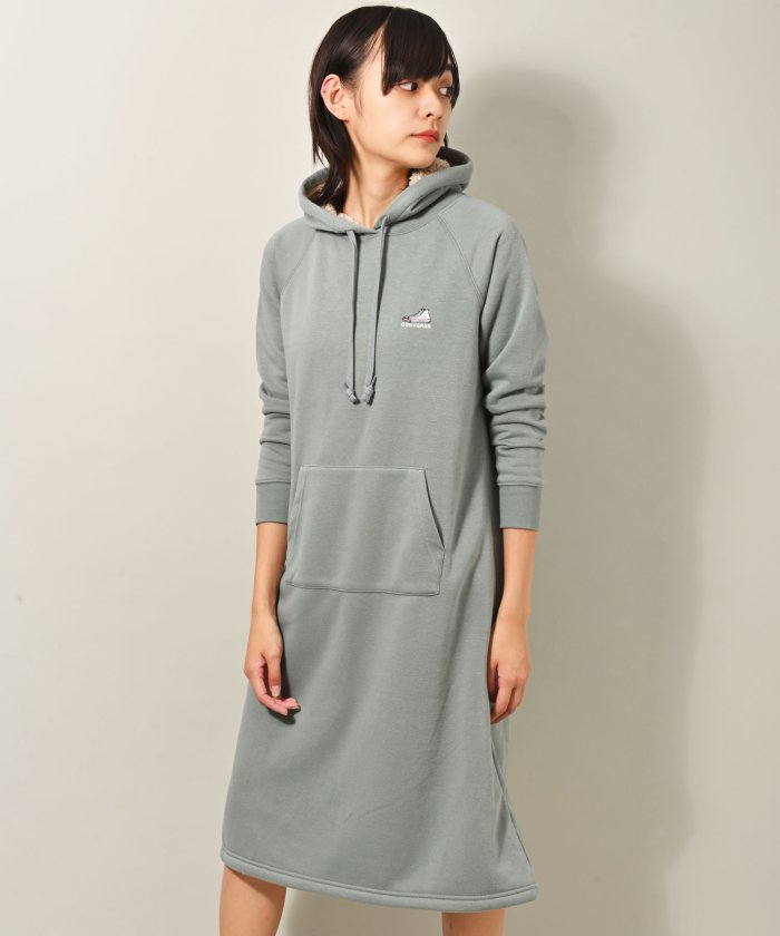 Converse コンバース 身頃裏ボア パーカー スウェット ワンピース ルヴニール Revenil Magaseek Converse コンバース 身頃裏ボア パーカー スウェット ワンピース ルヴニール Revenil Magaseek
