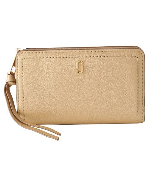  Marc Jacobs(マークジェイコブス)/【MARC JACOBS(マークジェイコブス)】MARC JACOBS SOFTSHOT PEARLIZED CMPCT WALET/GOLD
