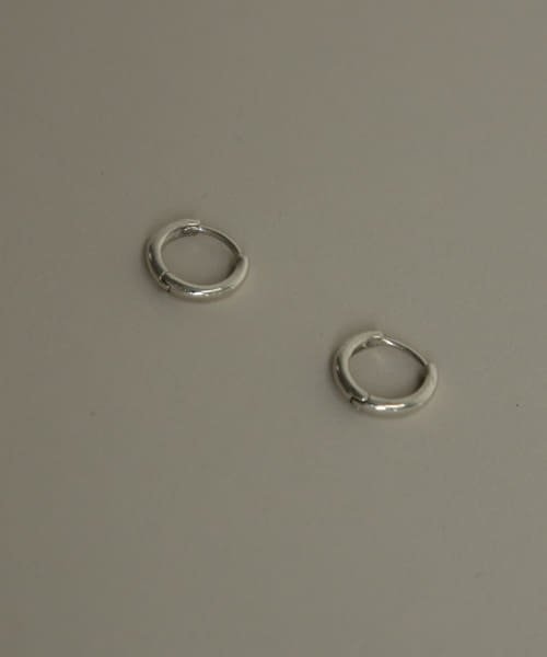 Silver925ミニフープピアス スメリー Smelly Magaseek Silver925ミニフープピアス スメリー Smelly Magaseek