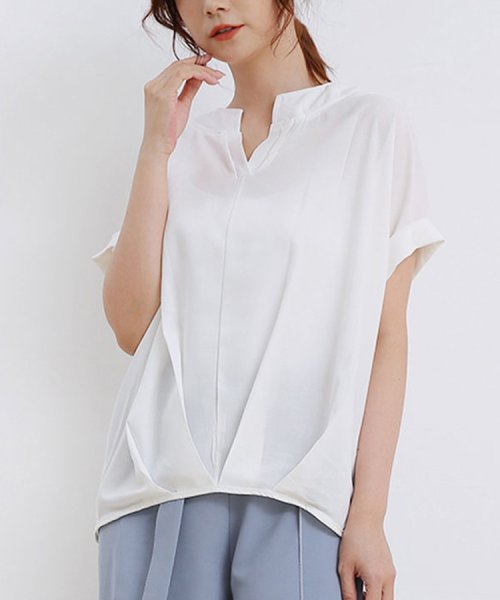Doux Belle(ドゥーベル)/スキッパーシャツ 綿麻混 vネック 五分袖/ホワイト
