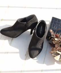 SFW(サンエーフットウェア)/8cmヒール 履きやすい 歩きやすい 走れる パーティー 二次会 結婚式 レディース 靴 ワンピ 韓国 オフィスカジュアル 美脚 靴 アーモンドトゥ ショートブ/ブラック　スエード