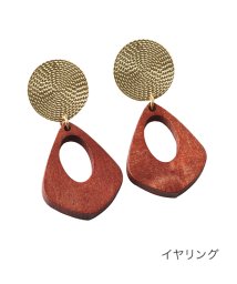 cream dot(クリームドット)/抜け感たっぷりなメタル×ウッドピアス/イヤリング/ブラウン系1