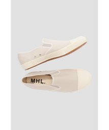 MHL.(エムエイチエル)/SLIPON SHOE/WHITE2