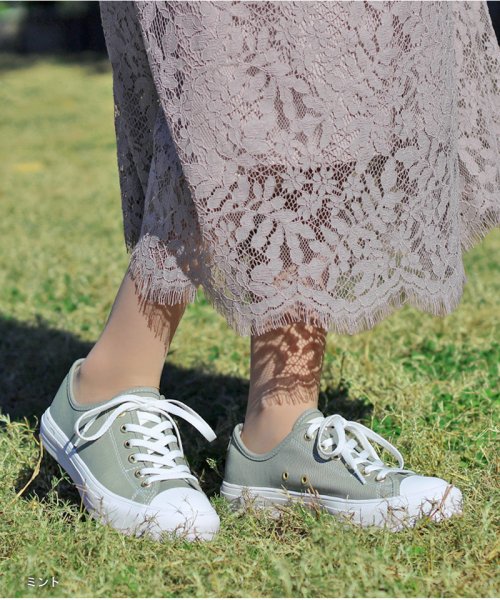 シンプルキャンバス外羽根スニーカー アースミュージック エコロジー 靴 レディース スニーカー スリッポン キャンバス ローカット Earth Music Ec アースミュージックアンドエコロジーブルーレーベル Earth Music Ecology Bluelabel Magaseek