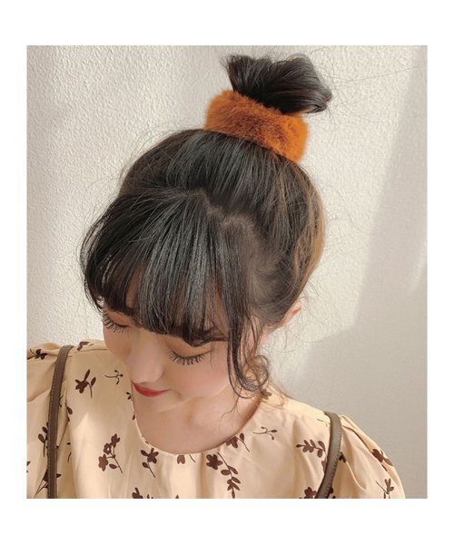 セール 25 Off モコモコ ヘアアクセサリー ヘアワイヤーポニー ヘアブレスレット 冬 オシャレ ふわもこ かわいい セイヘイショップ Seiheishop Magaseek