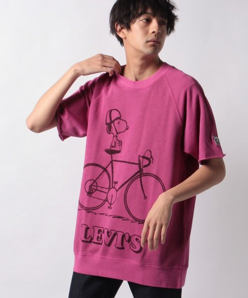 LEVI’S OUTLET(リーバイスアウトレット)/SS CREWNECK CUTOFF CYCLING SNOOPY FUSCHI/レッド