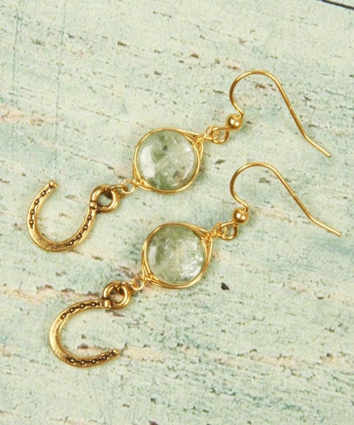 クーポン開催中 セール 30 Off 幸運をもたらすヒヅメ K14gf カイヤナイト ヒヅメピアス ワイスチャーム Wythecharm Magaseek