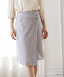 tocco closet(トッコクローゼット)/フラワービジュー付きスエードラップタイトスカート/ICEGRAY