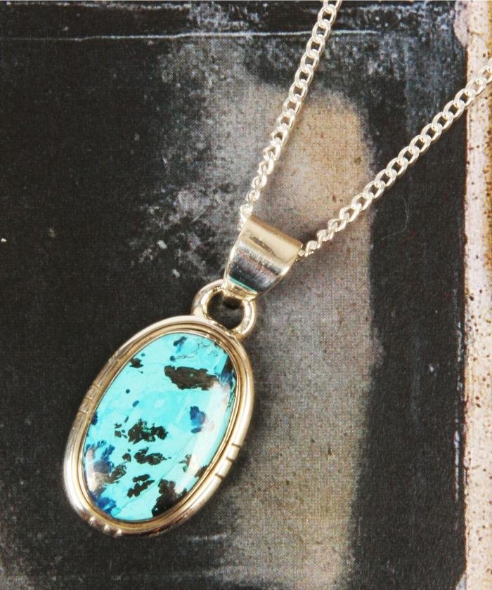個性際立つフランス一点もの ターコイズネックレス ワイスチャーム Wythecharm Magaseek