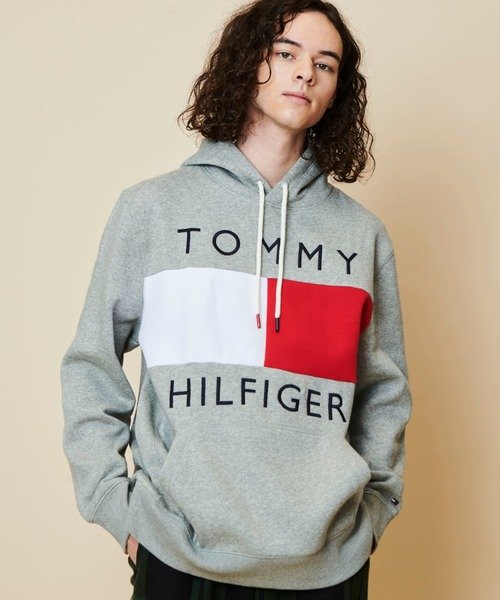 TOMMY HILFIGER(トミーヒルフィガー)/フラッグパーカー/グレー