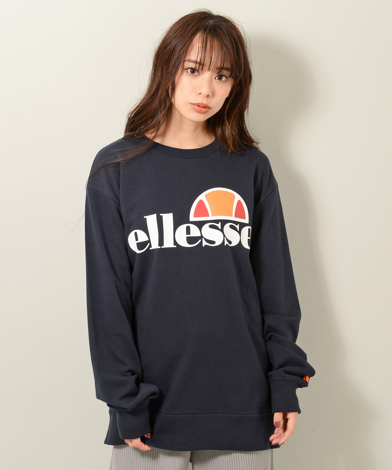 再値下げ!ellesse エレッセ フード付きチュニック - ウェア