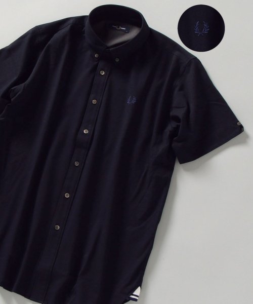 SHIPS MEN(シップス　メン)/【WEB限定/SHIPS別注】FRED PERRY: 抗菌・防臭 鹿の子 ボタンダウン シャツ/ネイビー