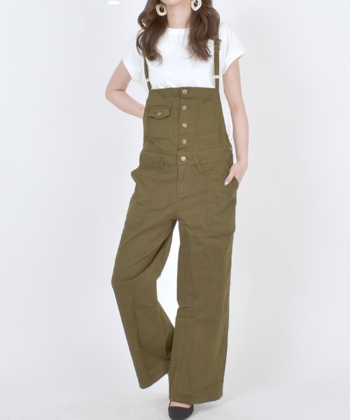 セール カジュアルコーデにピッタリの大人可愛いサロペット フロントのボタンがアクセント ツスッキリしたシルエットで着痩せ効果も ツイルサロペット大きいサイズ フェルトマリエッタ Felt Maglietta Magaseek