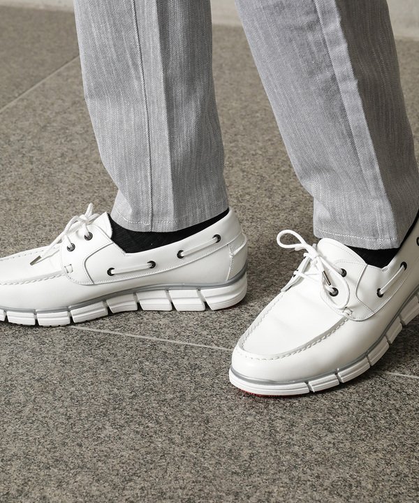 白 デッキシューズ コーデ メンズスニーカーの人気商品 通販 価格比較 価格 Com 白 デッキシューズ コーデ メンズスニーカーの人気商品 通販 価格比較 価格 Com