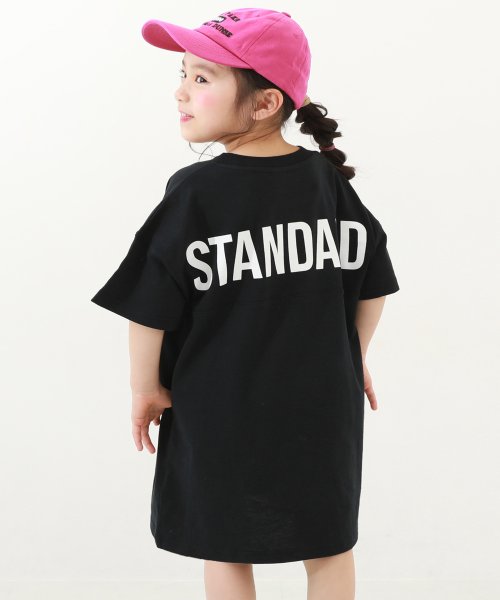 devirock(デビロック)/STANDARD バックロゴプリント 半袖ワンピース 子供服 キッズ 女の子 半袖ワンピース ノースリーブワンピース ワンピース /ブラック