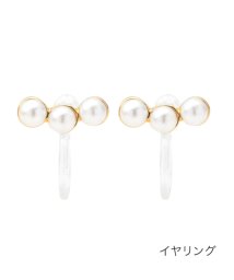 cream dot/ 大人上品な耳元にクラスアップする三粒パールピアス/イヤリング/503807683