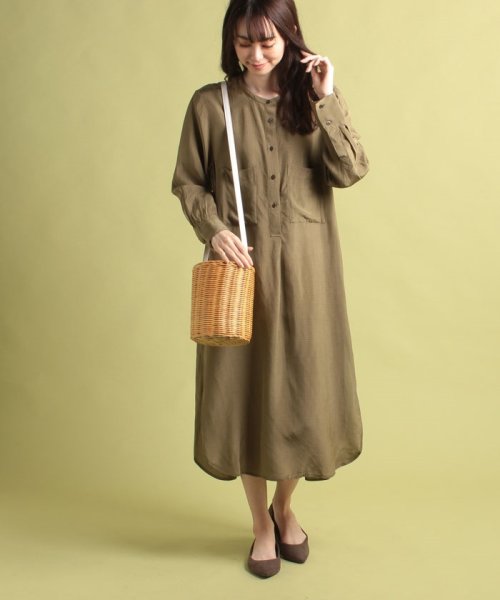 セール Tbas 161ノーカラーワンピース ティッカ Ticca Magaseek