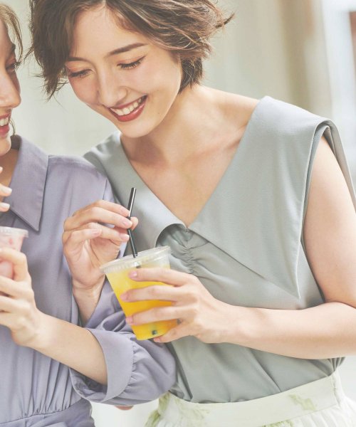 セール 30 Off セーラーカラートップス ノエラ Noela Magaseek セール 30 Off セーラーカラートップス ノエラ Noela Magaseek