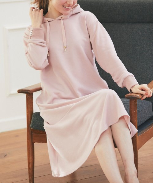 Sno Wさんコラボ パール付き裾フレアパーカーワンピース トッコクローゼット Tocco Closet Magaseek Sno Wさんコラボ パール付き裾フレアパーカーワンピース トッコクローゼット Tocco Closet Magaseek