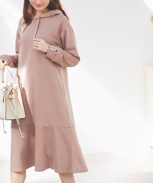 Sno Wさんコラボ パール付き裾フレアパーカーワンピース トッコクローゼット Tocco Closet Magaseek Sno Wさんコラボ パール付き裾フレアパーカーワンピース トッコクローゼット Tocco Closet Magaseek