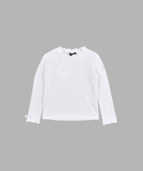 BeBe(ベベ)/プチ フリル ネック ハリヌキ スムース Tシャツ（90～150cm）/ホワイト