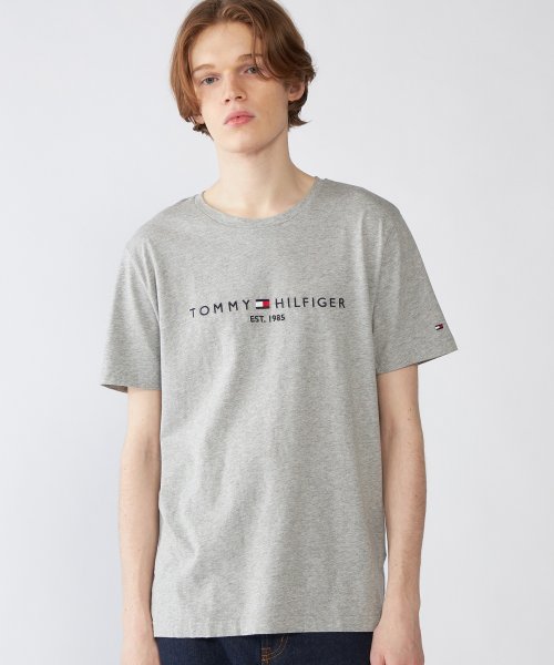 TOMMY HILFIGER(トミーヒルフィガー)/ベーシックロゴTシャツ/グレー