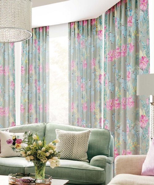 フラワープリントカーテン 100 135cm ローラアシュレイ Laura Ashley Magaseek フラワープリントカーテン 100 135cm ローラアシュレイ Laura Ashley Magaseek