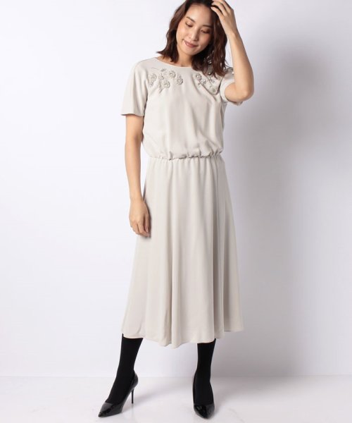 セール アナイ Anayi ダブルストレッチビジューワンピース Magaseek
