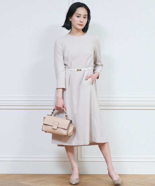21 Eternal Line ストレッチクロスベルト付きワンピース アナイ Anayi Magaseek 21 Eternal Line ストレッチクロスベルト付きワンピース アナイ Anayi Magaseek