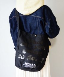 Holiday A.M.(ホリデーエーエム)/バッグ ショルダーバッグ エコバッグ レディース メンズ キャンバス 帆布 ロゴ HolidayA.M./ブラック