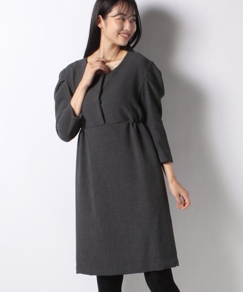 セール Ambaliタックショルダーワンピース アナイ Anayi Magaseek