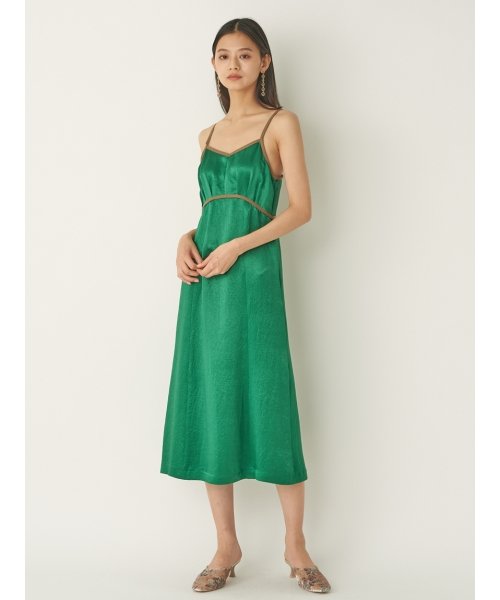 セール 40 Off パンピングサテンワンピ リリー ブラウン Lily Brown Magaseek