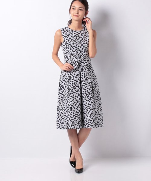 セール Loulou Willoughby チェリージャガードリボンワンピース アルアバイル Allureville Magaseek