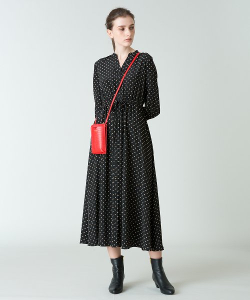 セール キカドットプリントワンピース アルアバイル Allureville Magaseek