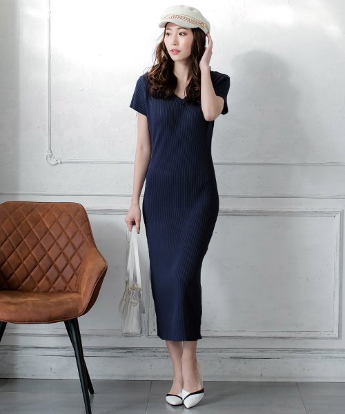 セール 選べる丈 半袖ニットタイトワンピース ワンピース レディース 春夏 韓国 黒 ロング ミディアム 膝丈 タイト 半袖 Iライン Vネック スリット ジュリアブティック Julia Boutique Magaseek