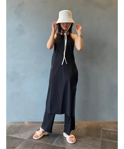 ブラック系 ワンピース ドレス Emmi Yoga エミ ヨガ レディースファッション 阪急百貨店公式通販 Hankyu Fashion