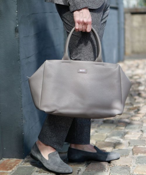 イタリア製 ボストンバッグ メンズファッション 阪急百貨店公式通販 阪急 Men S Online Store