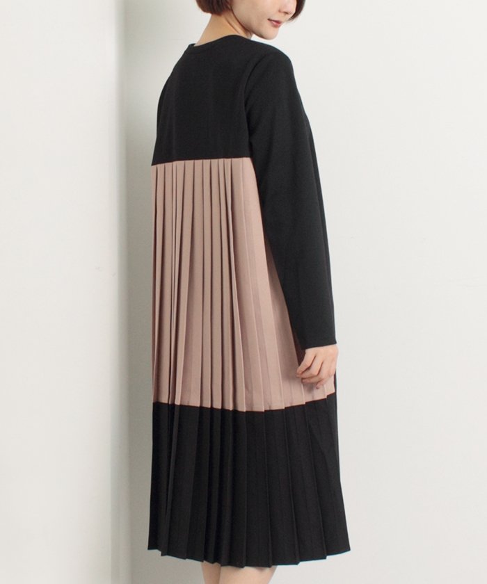 セール 80 Off 配色バックプリーツワンピース マーサ Martha Magaseek