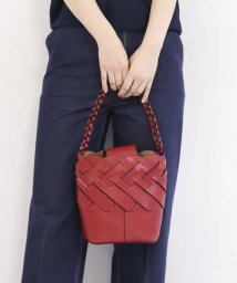 MK MICHEL KLEIN BAG(エムケーミッシェルクランバッグ)/編みデザインバケツバッグ/レッド