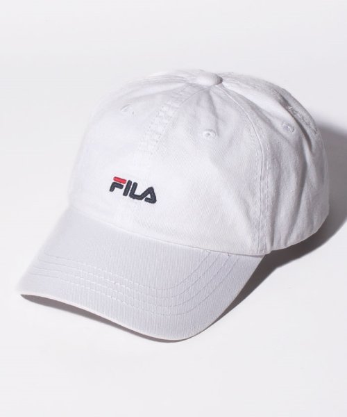 JEANS MATE(ジーンズメイト)/【FILA】ロゴ入り ローキャップ ユニセックス/ホワイト