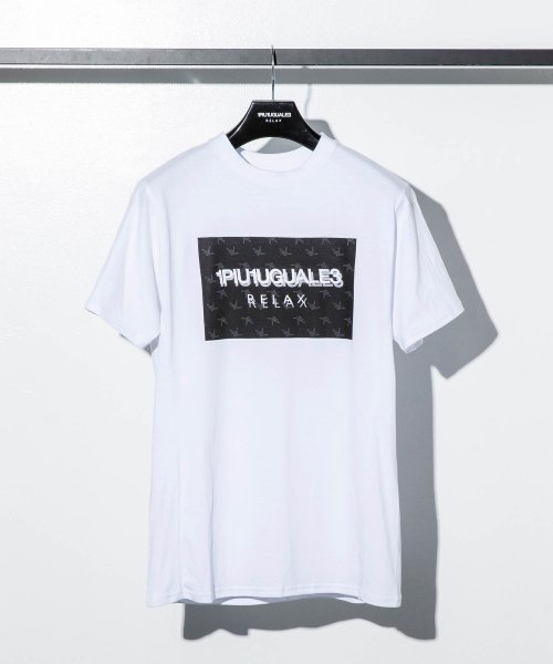 ボックスロゴ立体刺繍tシャツ メンズファッション 阪急百貨店公式通販 阪急 Men S Online Store