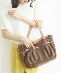 MK MICHEL KLEIN BAG(エムケーミッシェルクランバッグ)/タックポケットトートバッグ/ブラウン