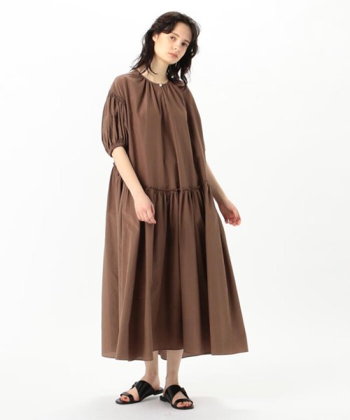 コットンシルクドゥースタッサー ギャザーワンピース Tomorrowland Collection Tomorrowland Collection Magaseek