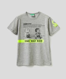 セール Peanutsコラボ チャーリー ブラウンスケーターtシャツ カットソー ユナイテッド カラーズ オブ ベネトン ボーイズ Benetton United Colors Of Benetton Boys Magaseek