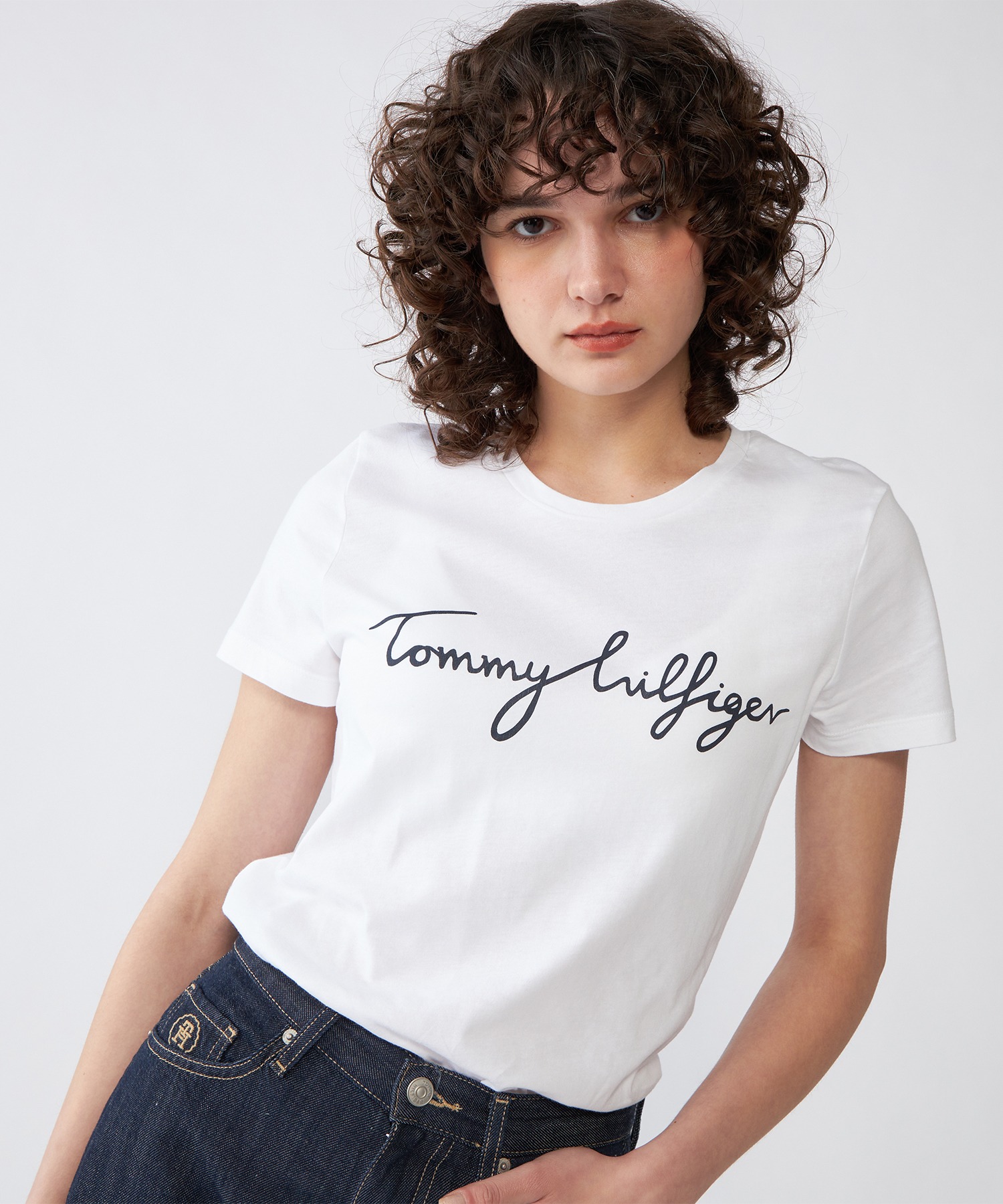 ロゴクルーネックTシャツ(503950201) | トミーヒルフィガー(TOMMY