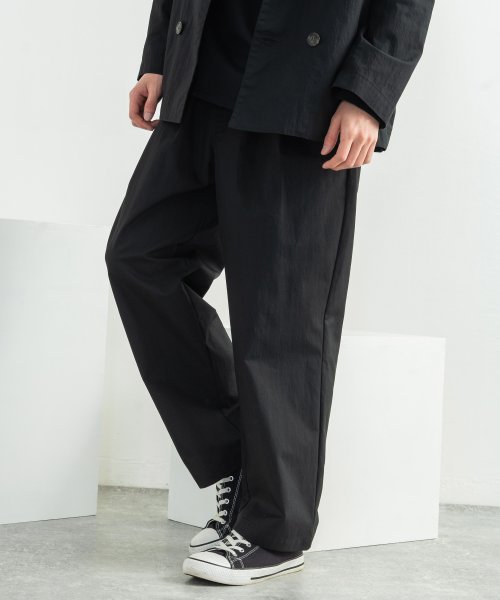 ワイドパンツ テーパード メンズ イージーパンツ スラックス タック ルーズ ゆったり セットアップ可能 軽い 無地 テレワーク 在宅 ビジカジ 通勤 ビジネス ロッキーモンロー Rocky Monroe Magaseek