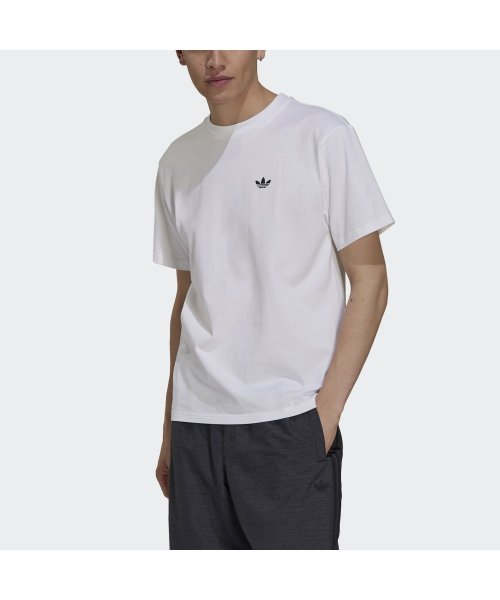 セール スケードボーディング 4 0 ロゴ Tシャツ アディダス オリジナルス Adidas Originals Magaseek
