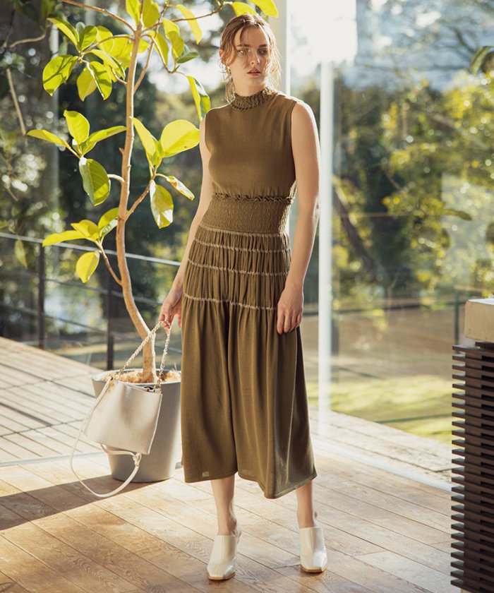 シャーリングドレープニットマキシワンピース アンビエント Ambient Magaseek